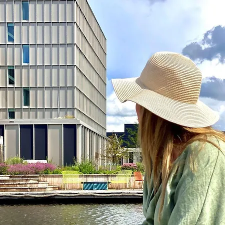 Yotel 酒店