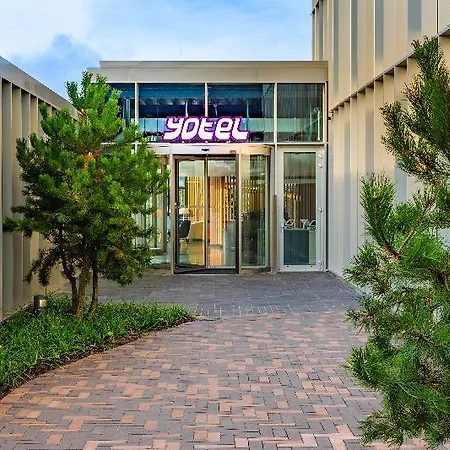 Yotel Hotel
